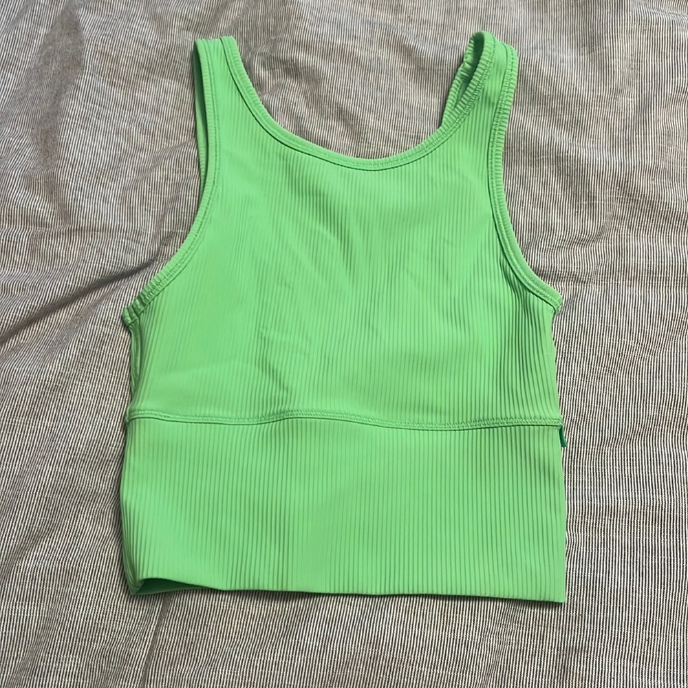 Lulu lemon power pivot tank. Never worn just ripped the tag off